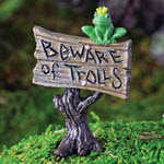 Miniature Garden Sign - Beware of Trolls